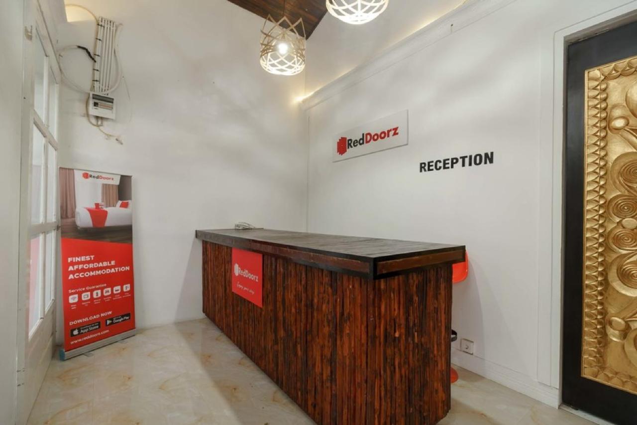 RedDoorz Syariah near Suzuya Mall Banda Aceh 2 Geutieue Luaran gambar